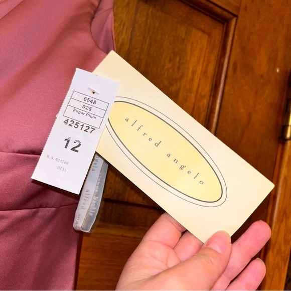 Alfred Angelo Elegant Mauve Gown - Picture 4 of 4